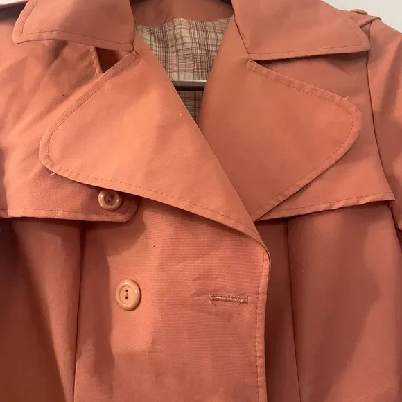 Peach Trench Coat Plaid Lining Size Medium - Picture 3 of 13